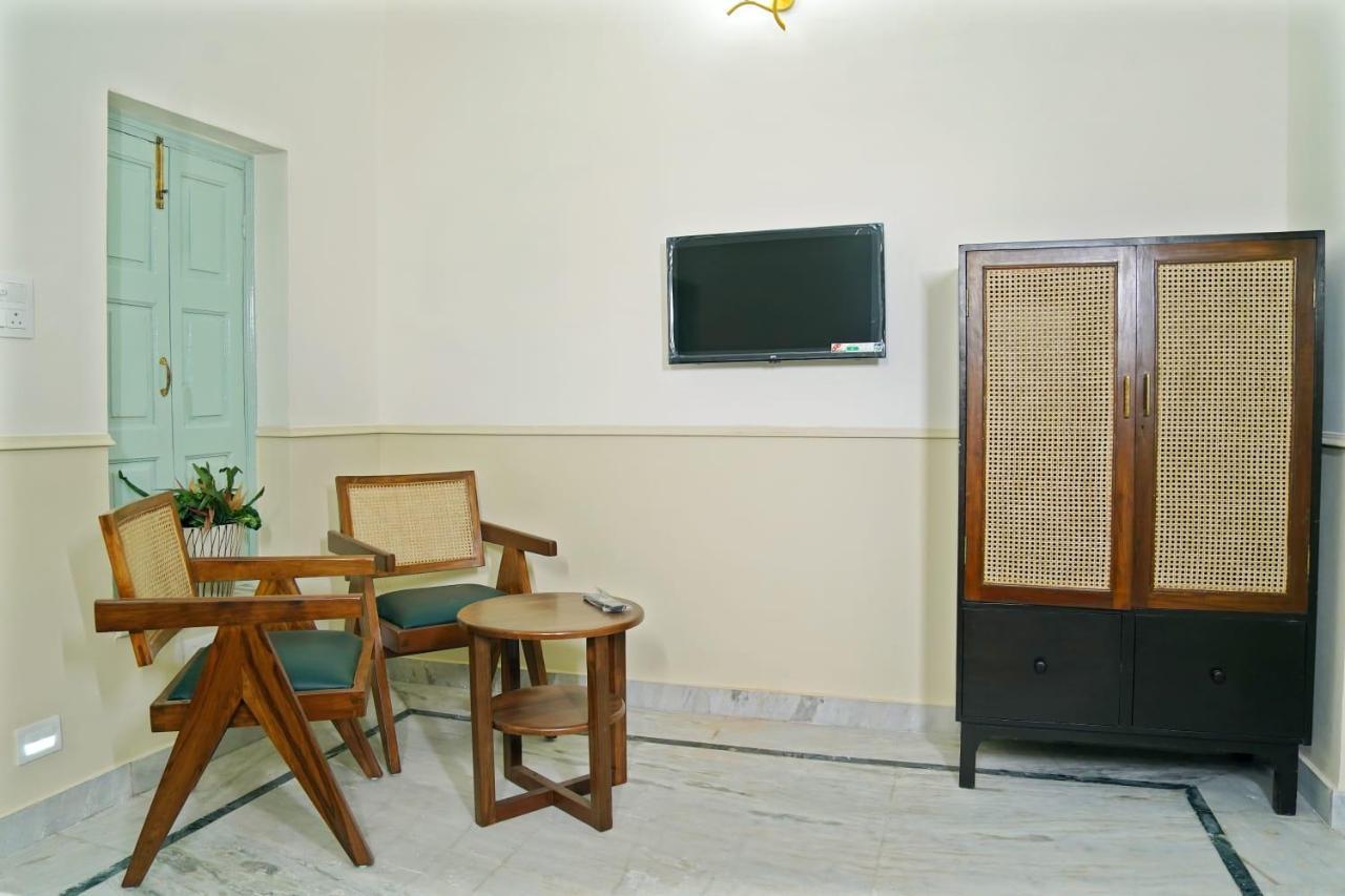 Shree Krishna Bhakti Ashram Hotel Vrindavan Bagian luar foto